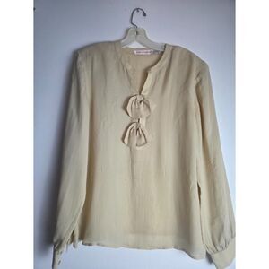 Jerri Sherman Light Butter Yellow V-Neck 100% Silk Boxy Blouse size 10 or Large